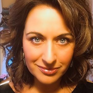 Meet your Posher, Kari